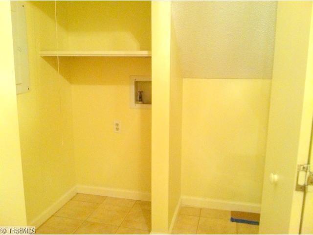2861 Millwheel Road Pfafftown, NC 27040 - Photo 10 of 16 Laundry Room.
