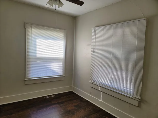 $54,900 | 17 4th St Circle, Pittsburg, KS 66762