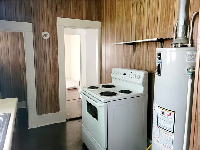 $54,900 | 17 4th St Circle, Pittsburg, KS 66762