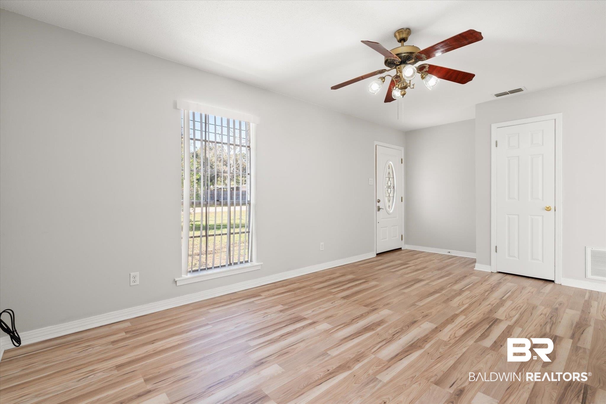 4375 Champlain Avenue Mobile, AL 36619 - Photo 3 of 21