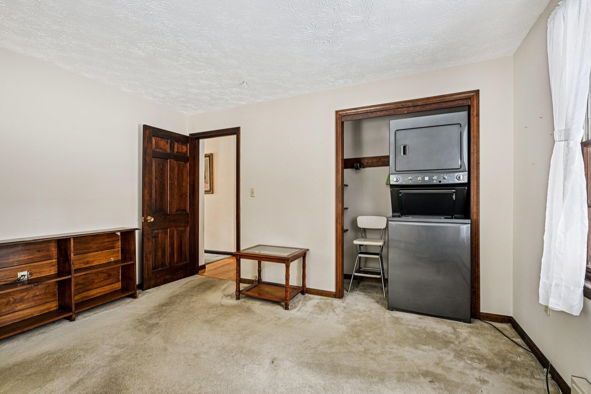 19 Sirod Road Windham, NH 03087 - Photo 13 of 58