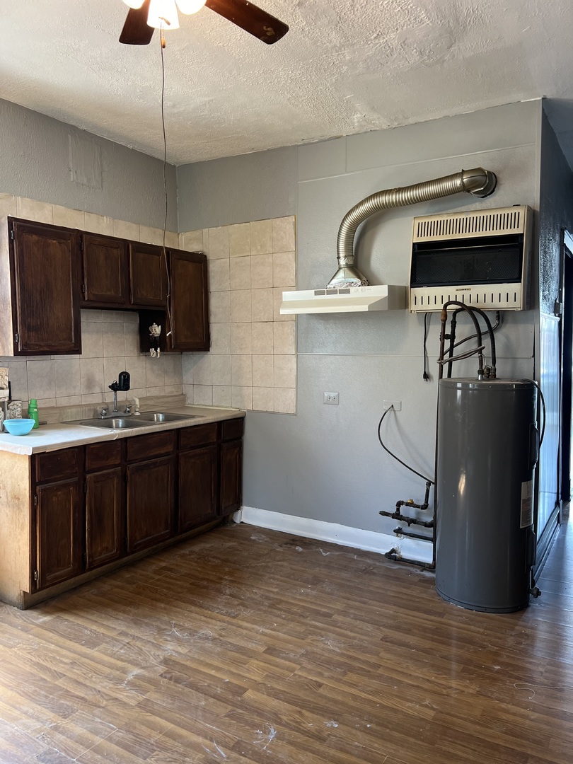3127 South Pulaski Road Chicago, IL 60623 - Photo 8 of 16 Gallery Image 8
