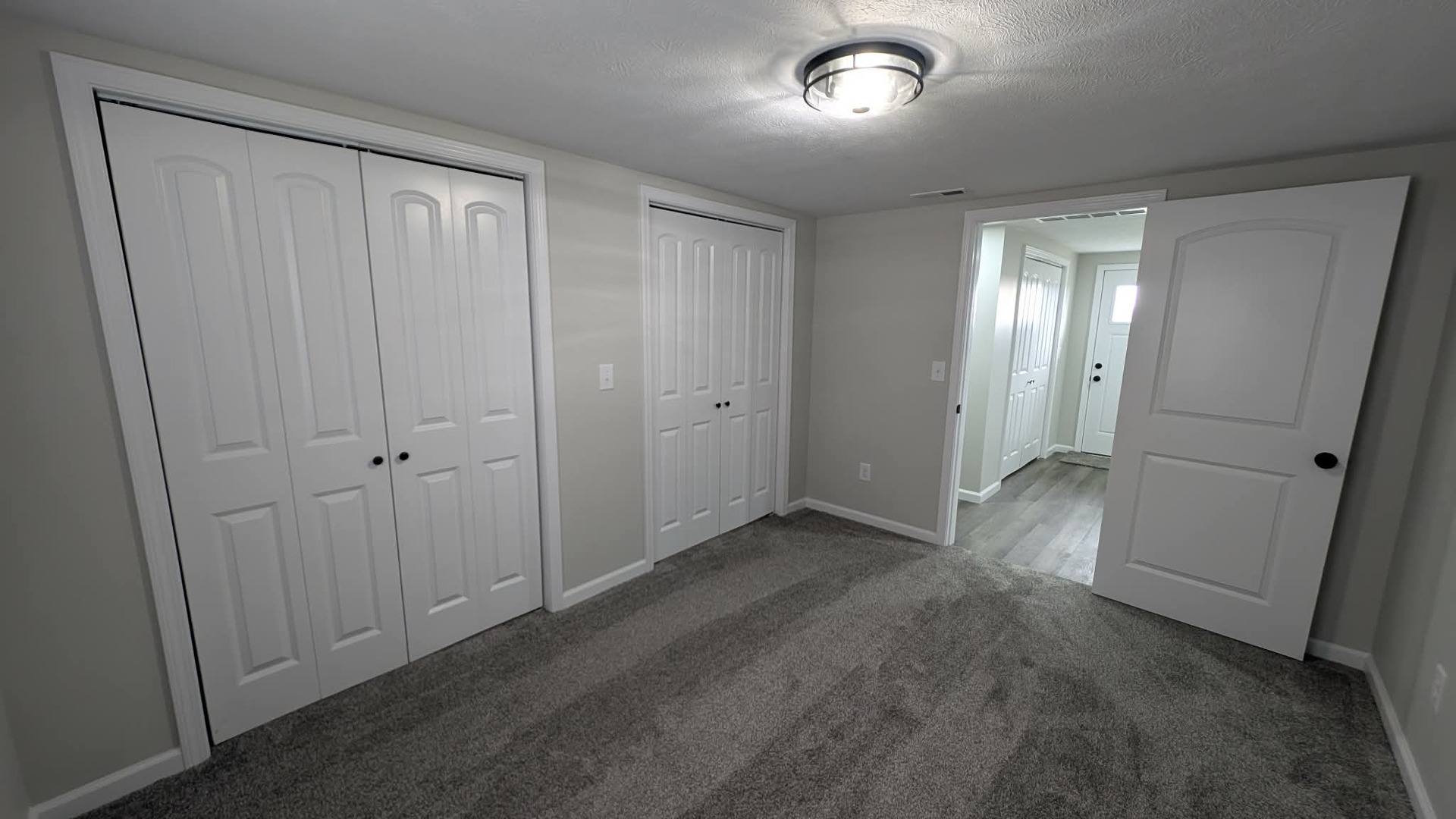 720 East Marion Street Clinton, IL 61727 - Photo 12 of 22 a view of a hallway with closet area