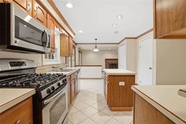 $399,900 | 147 Fox Run Road, Cranberry Township, PA 16066