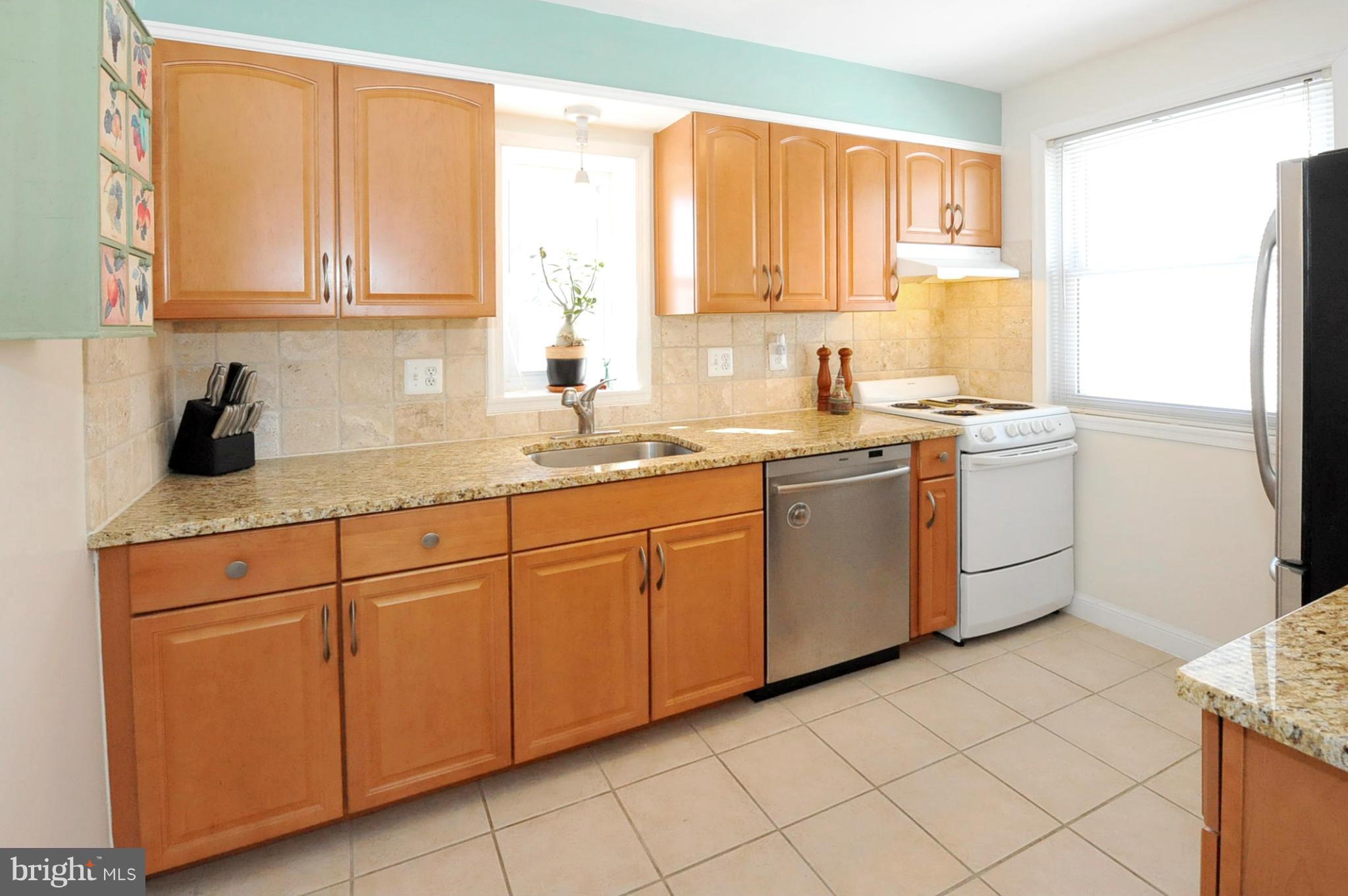 8510 Grubb Road Chevy Chase, MD 20815 - Photo 4 of 23 Kitchen