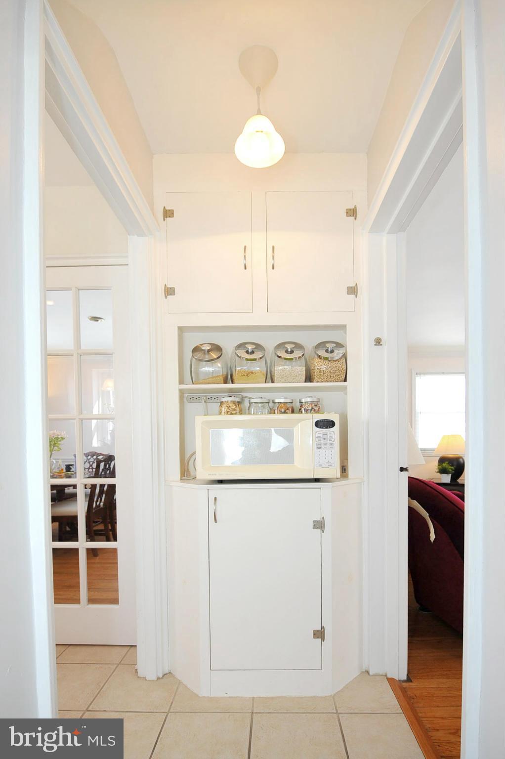 8510 Grubb Road Chevy Chase, MD 20815 - Photo 5 of 23 Interior (General)