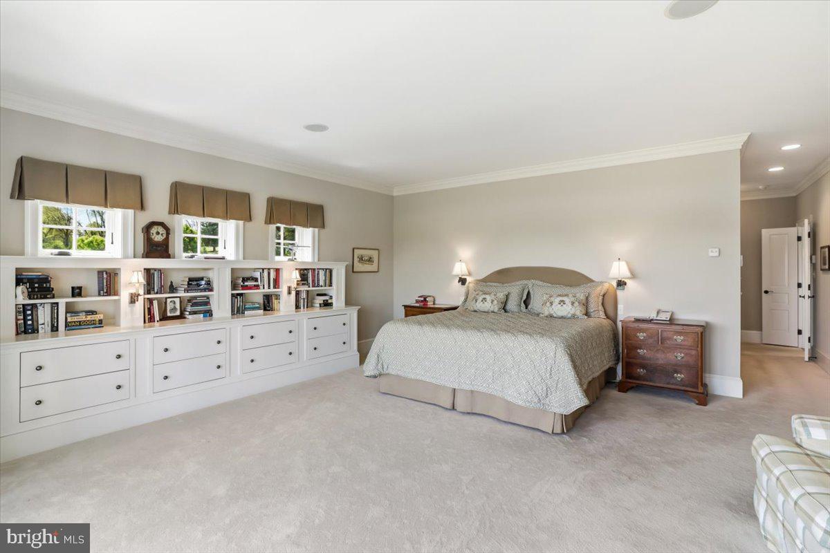 182 Trythall Road Elverson, PA 19520 - Photo 15 of 76 Massive master suite