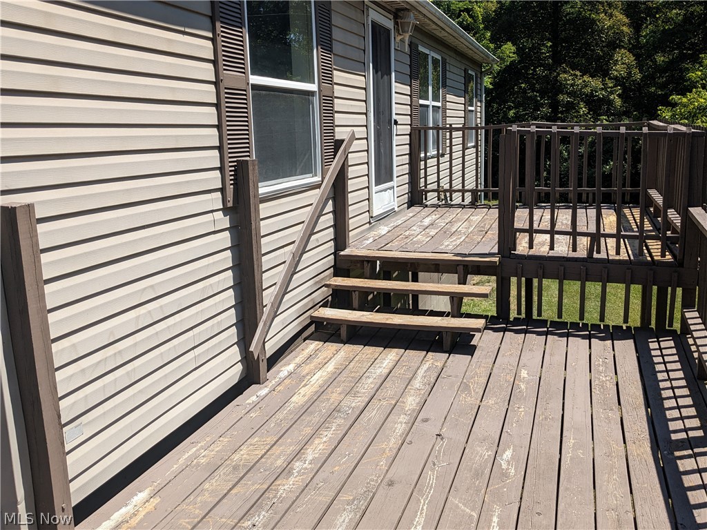 73455 Seminary Road Kimbolton, OH 43749 - Photo 5 of 28 Front deck
