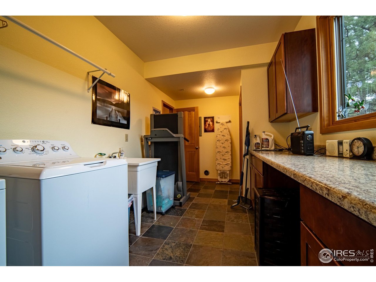 237 Puma Drive Boulder, CO 80302 - Photo 30 of 40 Wonderfully spacious laundry room