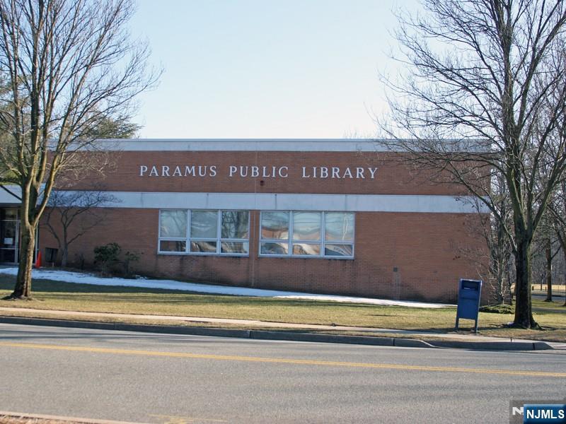 90 Arnot Place Paramus, NJ 07652 - Photo 29 of 32 a view of building