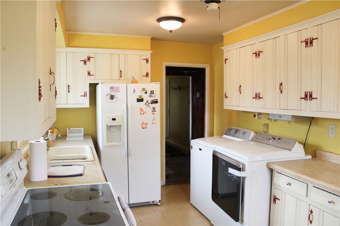 3870 East Park Lane Decatur, IL 62521 - Photo 16 of 29 Gallery Image 16
