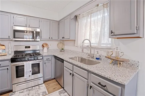 $249,000 | 1528 Carriage Lane, Jonesboro, GA 30236