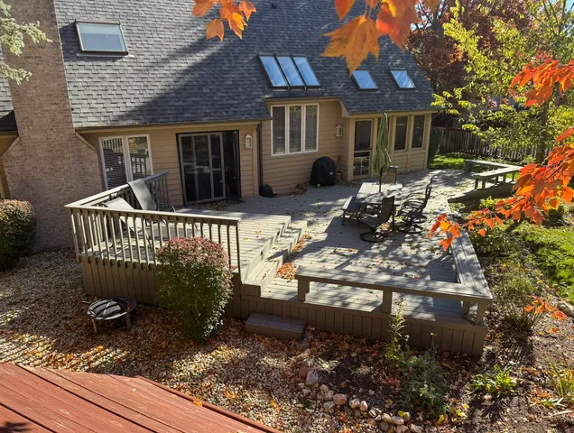 $620,000 | 1627 Sauk Drive, Batavia, IL 60510