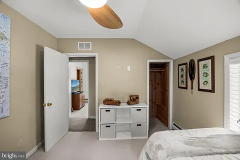 $500,000 | 625 Delanco Road, Edgewater Park, NJ 08010