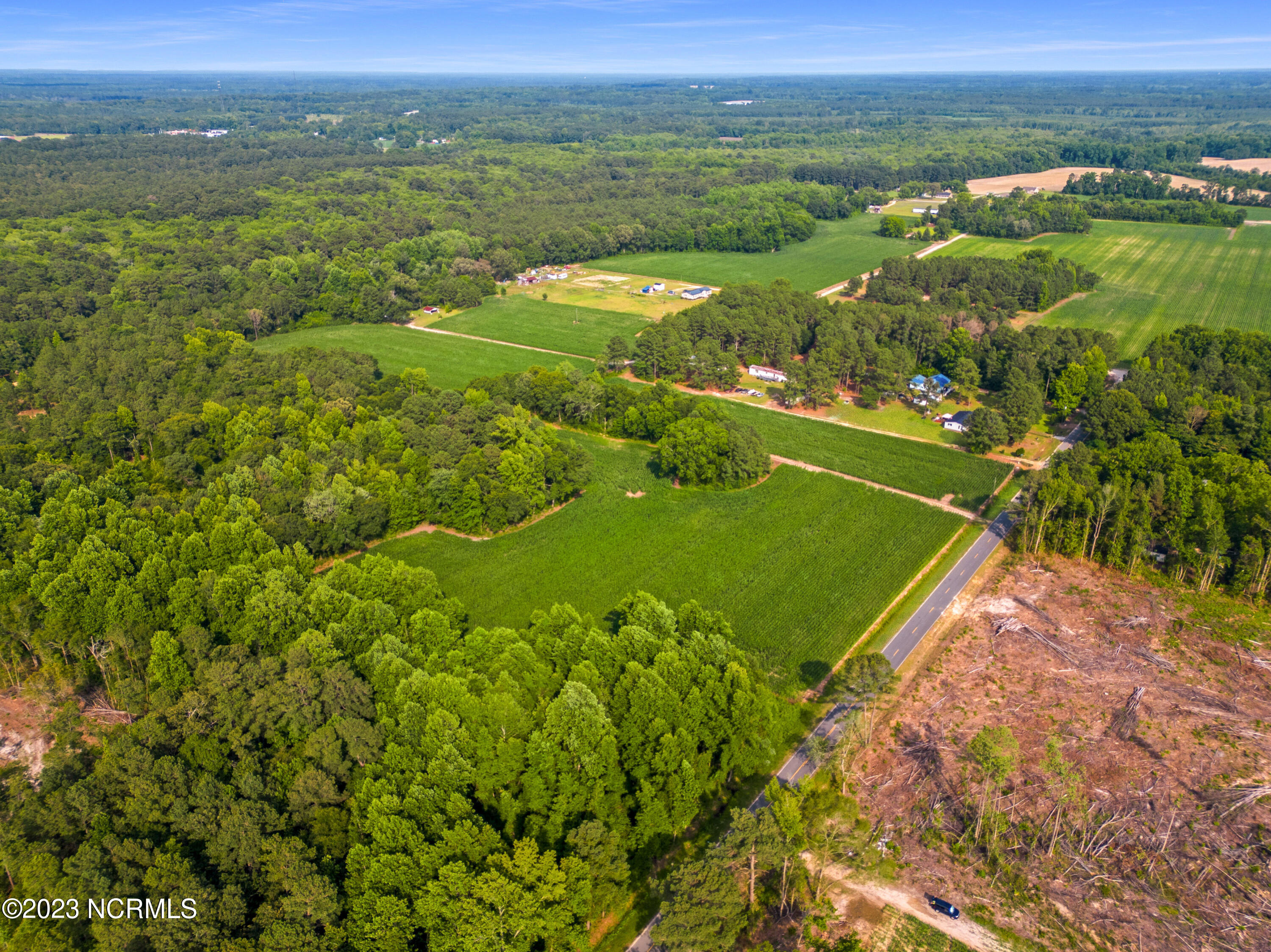 O Lesane Road Tar Heel, NC 28392 - Photo 14 of 23 11