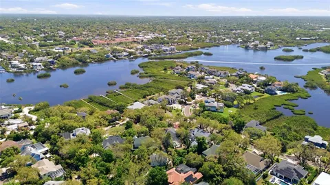 $899,000 | 1718 Sanctuary Place, Palm Harbor, FL 34683