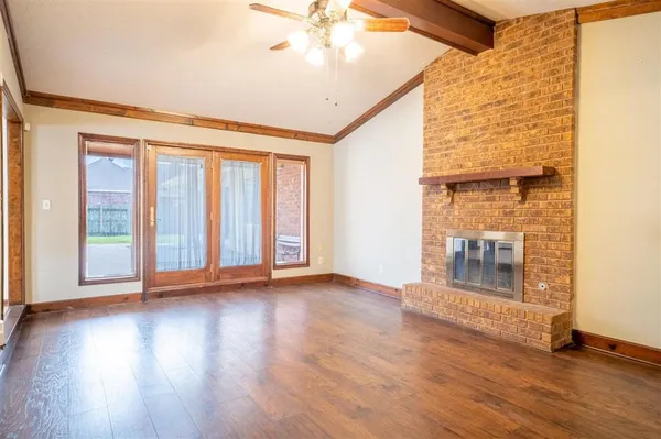 $2,200 | 1317 Waverly Street, Lake Charles, LA 70605