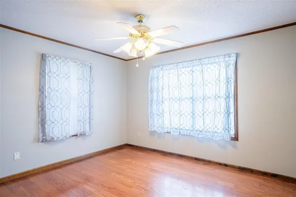 $2,200 | 1317 Waverly Street, Lake Charles, LA 70605