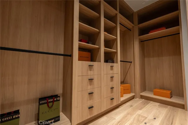 $3,799,000 | 5131 Strohm Avenue, Toluca Lake, CA 91601