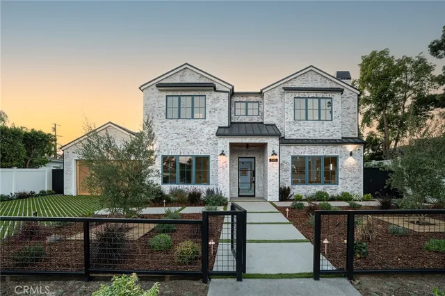 $3,799,000 | 5131 Strohm Avenue, Toluca Lake, CA 91601