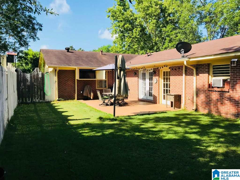 110 Lilla Avenue Clanton, AL 35045 - Photo 6 of 20