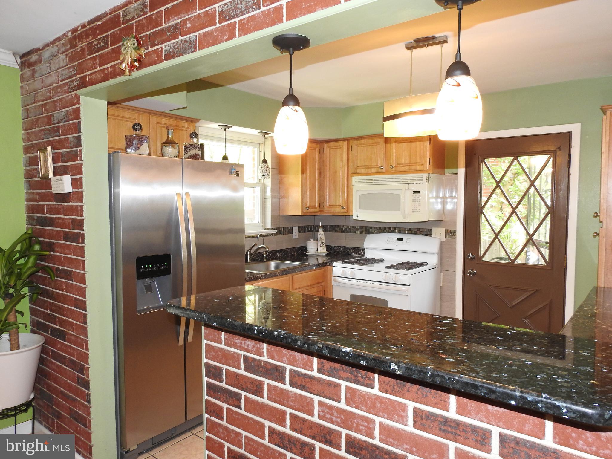 9902 Grayson Avenue Silver Spring, MD 20901 - Photo 12 of 29