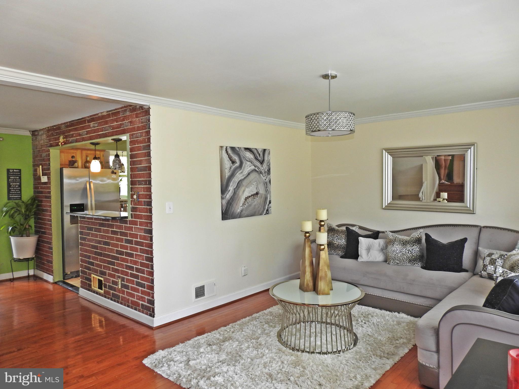 9902 Grayson Avenue Silver Spring, MD 20901 - Photo 7 of 29