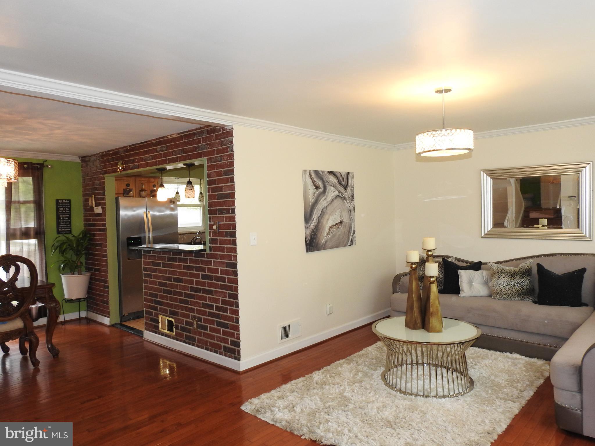 9902 Grayson Avenue Silver Spring, MD 20901 - Photo 8 of 29