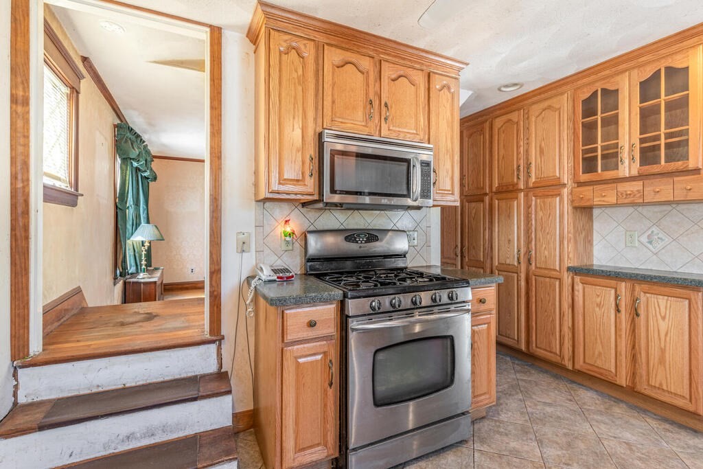 35 Powder House Road Medford, MA 02155 - Photo 13 of 30 Gallery Image 13