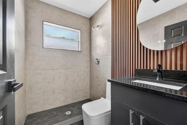 $3,000 | 2401 42nd Street South, St. Petersburg, FL 33711