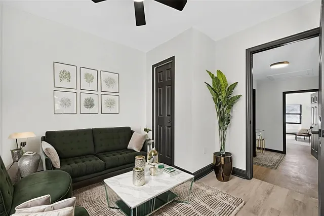 $3,000 | 2401 42nd Street South, St. Petersburg, FL 33711