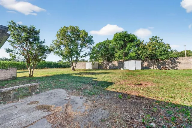 $3,000 | 2401 42nd Street South, St. Petersburg, FL 33711
