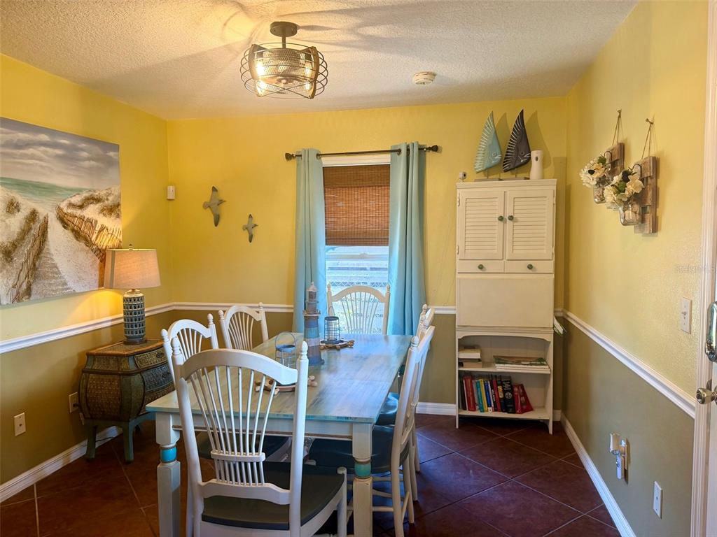 107 Douglas Street Edgewater, FL 32141 - Photo 9 of 40