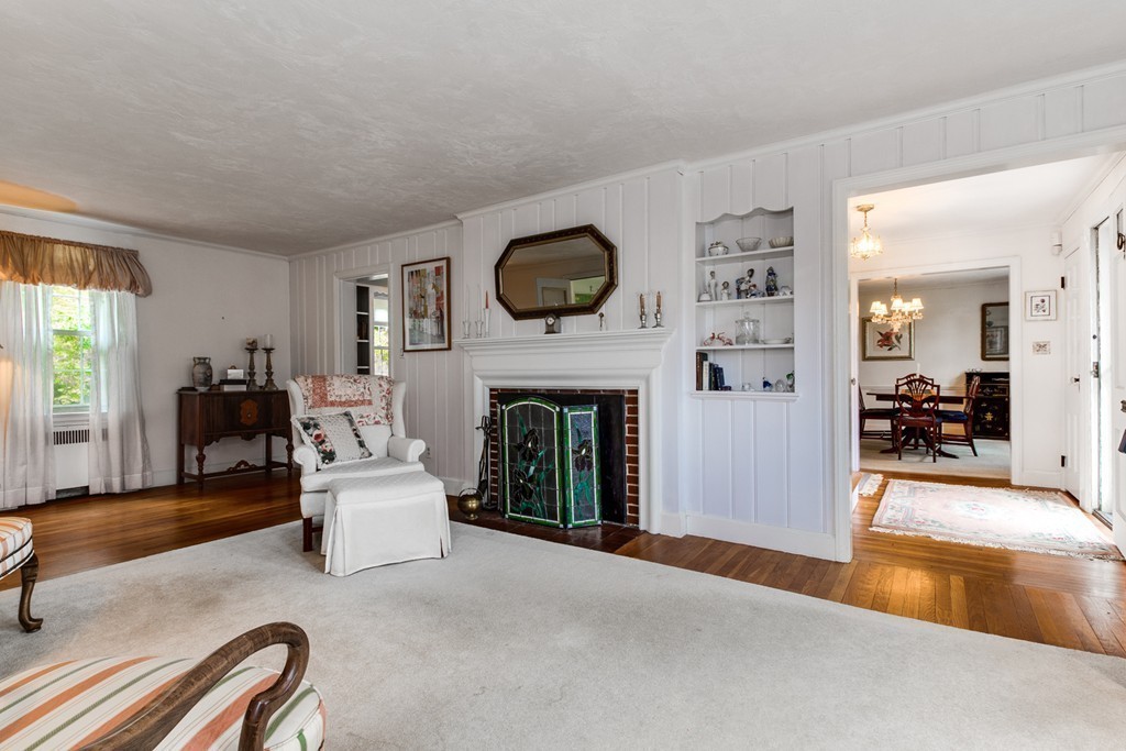 33 Otsego Road Worcester, MA 01609 - Photo 5 of 30 Gallery Image 5