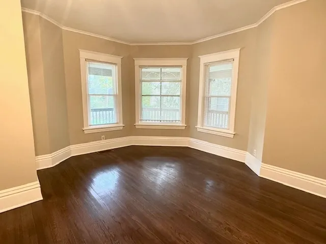 $1,600 | 728 Dekalb Avenue, Unit 1, Sycamore, IL 60178