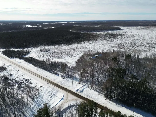 $179,999 | 39493 30th Avenue, Wahkon, MN 56386