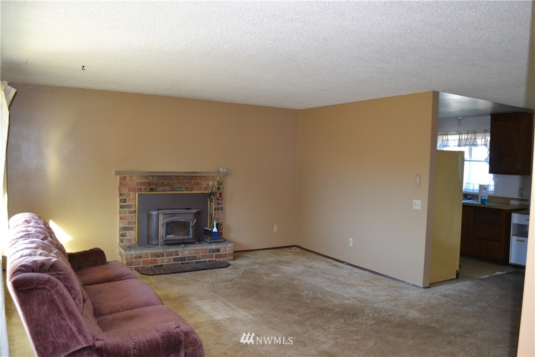 271 Evergreen Loop Forks, WA 98331 - Photo 2 of 18 Gallery Image 2