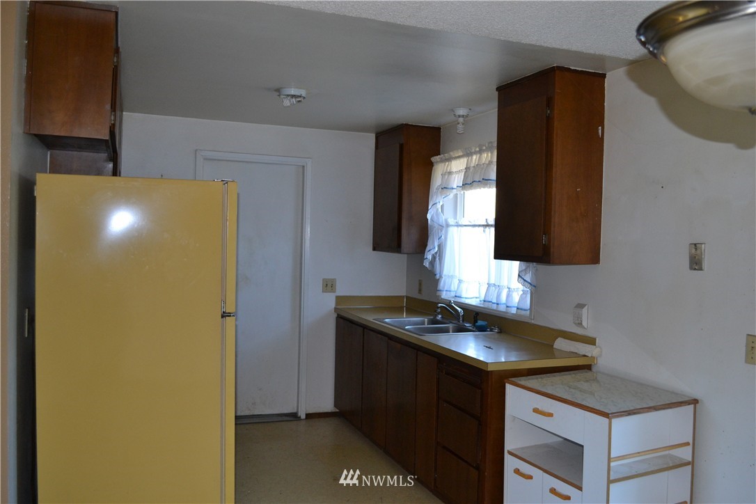 271 Evergreen Loop Forks, WA 98331 - Photo 5 of 18 Gallery Image 5