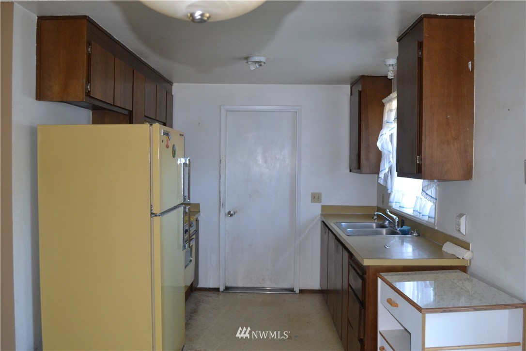 271 Evergreen Loop Forks, WA 98331 - Photo 6 of 18 Gallery Image 6