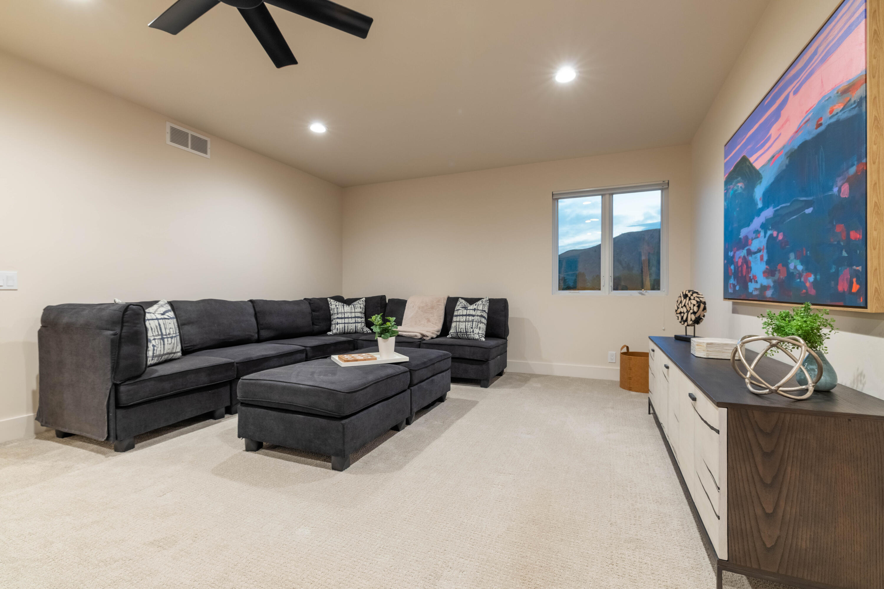 131 Sunbeam Street Hailey, ID 83333 - Photo 18 of 32 Bonus Room