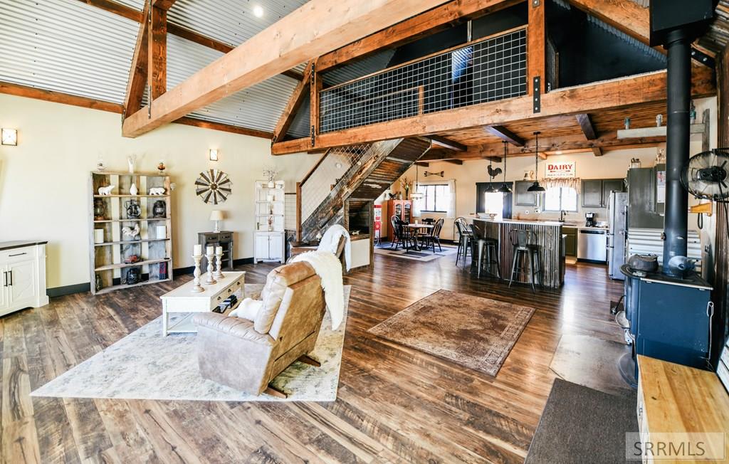 101 South 9th Road Salmon, ID 83467 - Photo 4 of 35