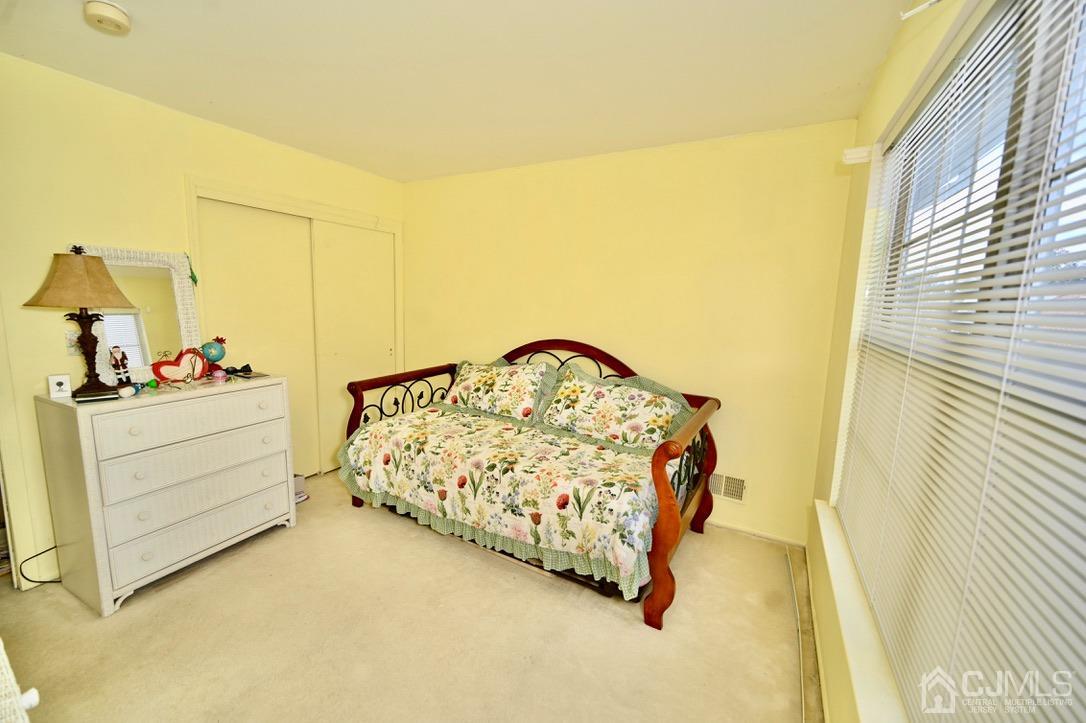 119 Salem Road North Brunswick, NJ 08902 - Photo 12 of 16 Gallery Image 12