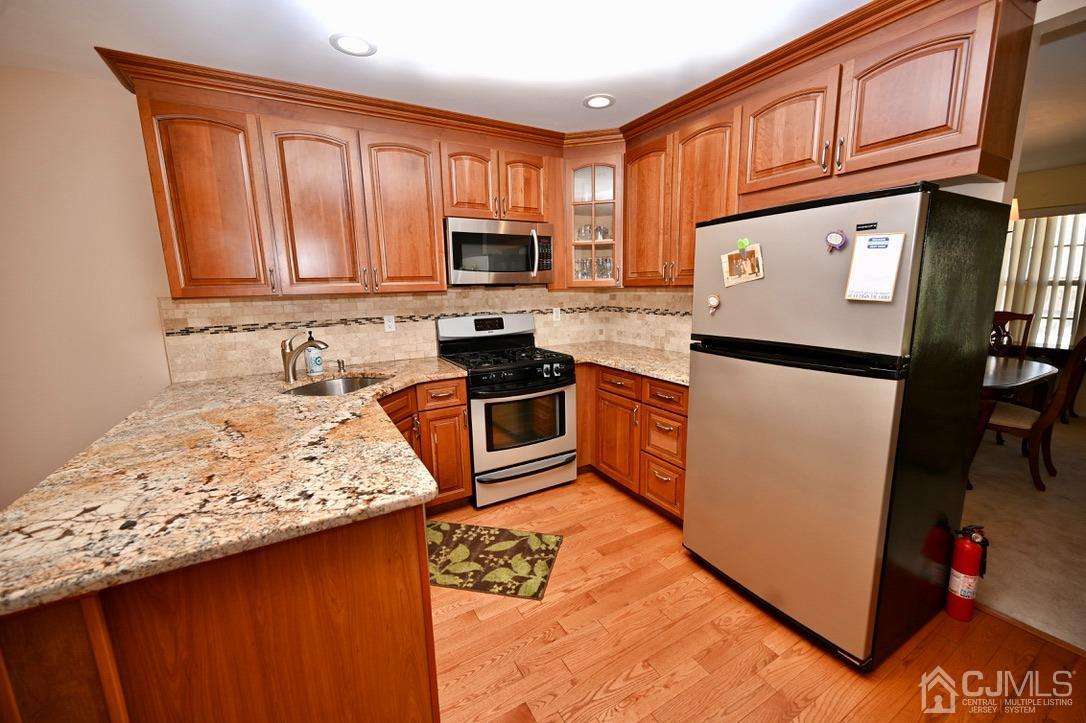 119 Salem Road North Brunswick, NJ 08902 - Photo 3 of 16 Gallery Image 3
