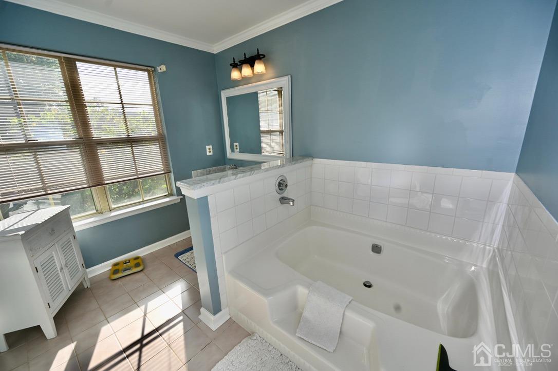 119 Salem Road North Brunswick, NJ 08902 - Photo 9 of 16 Gallery Image 9
