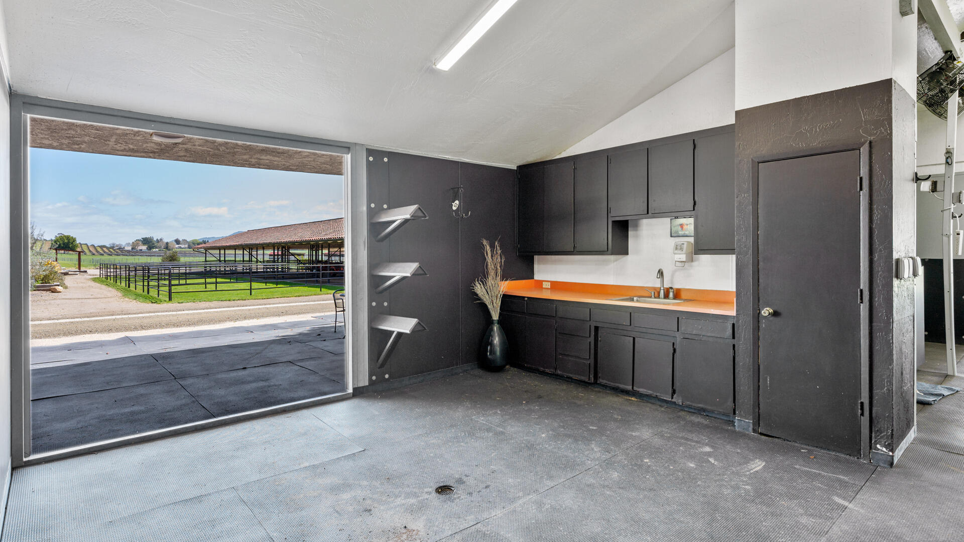 560 Ranch Road Solvang, CA 93463 - Photo 43 of 79 40-570-Ranch-Road-9