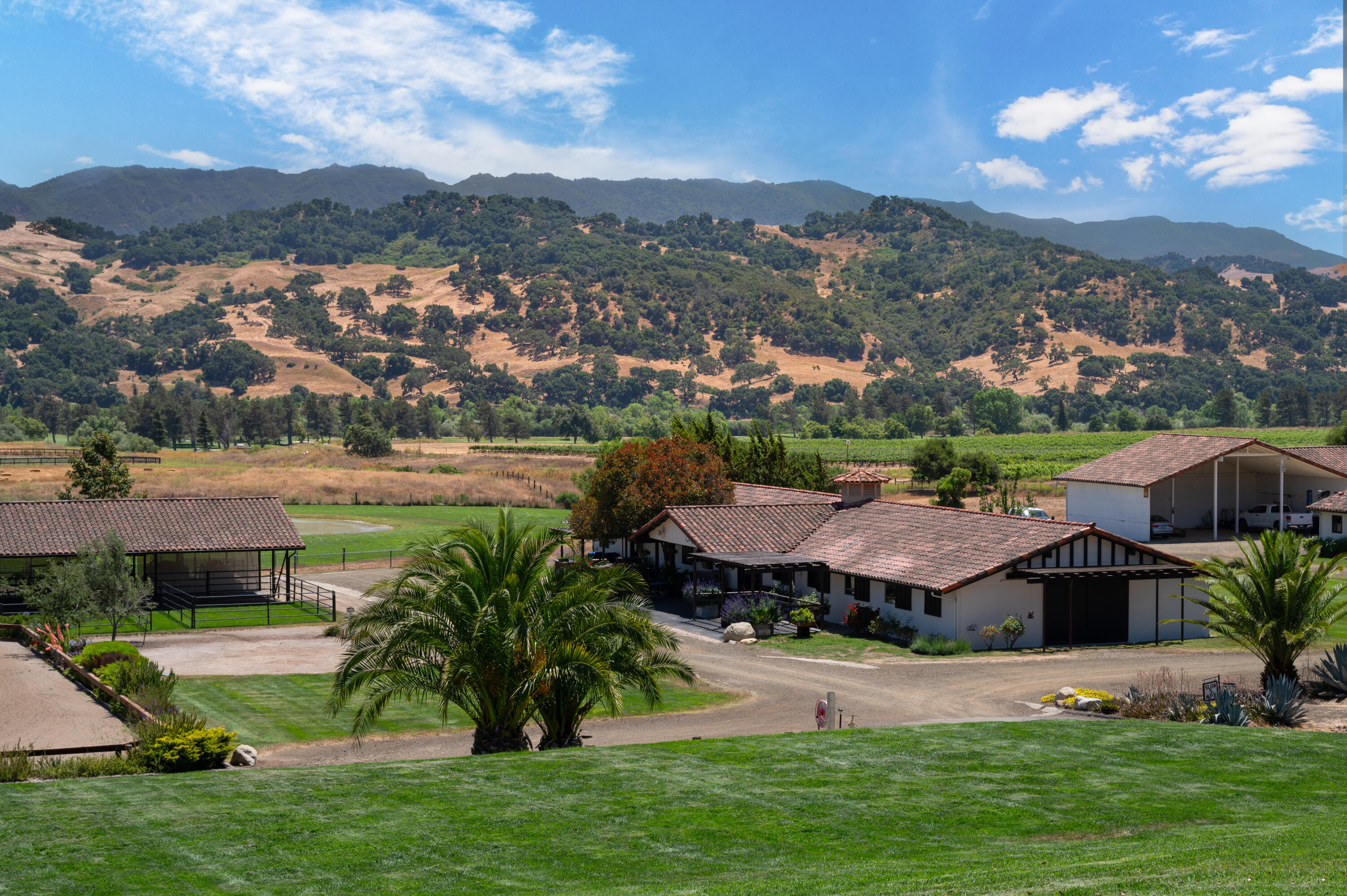 560 Ranch Road Solvang, CA 93463 - Photo 61 of 79 560_ranch_road_solvang_ca_ext-2