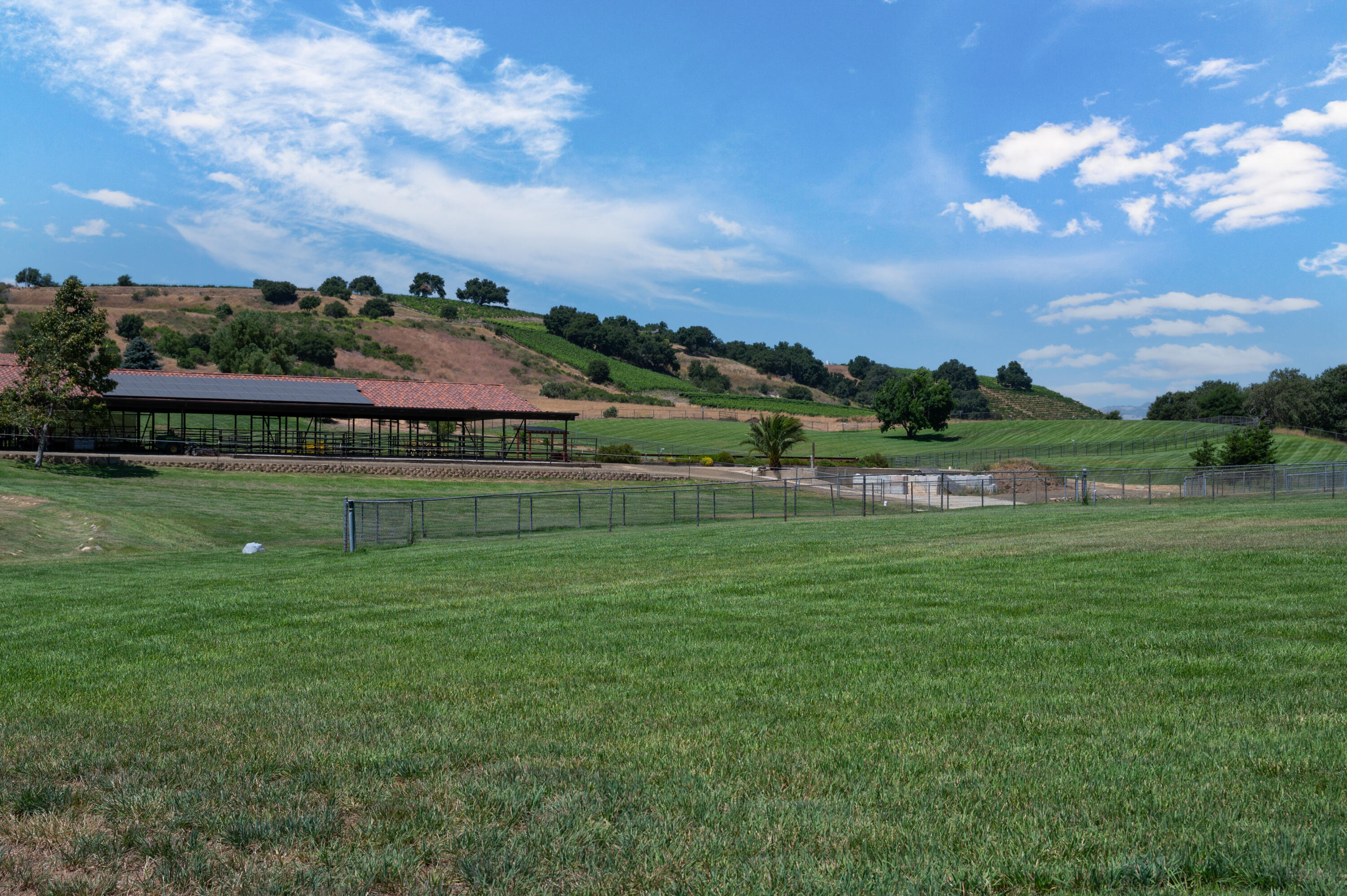 560 Ranch Road Solvang, CA 93463 - Photo 70 of 79 560_ranch_road_solvang_ca_ext-11