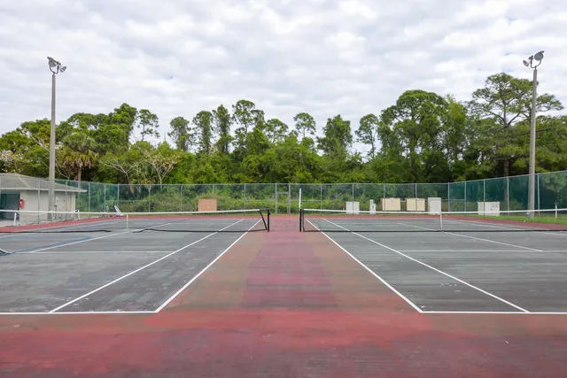 a view of a tennis court
