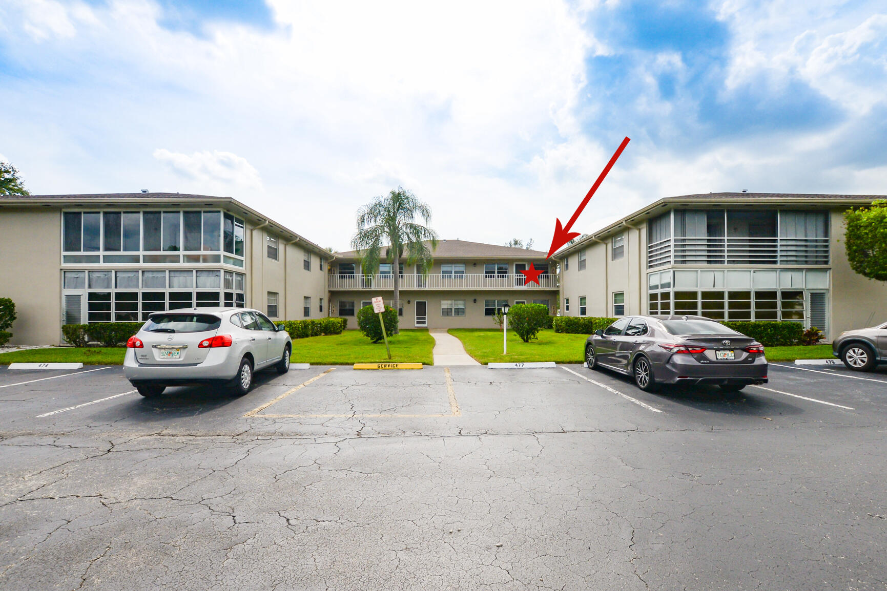8 Lake Vista Trail, Unit 205 Port St. Lucie, FL 34952 - Photo 3 of 24 a view of street with cars