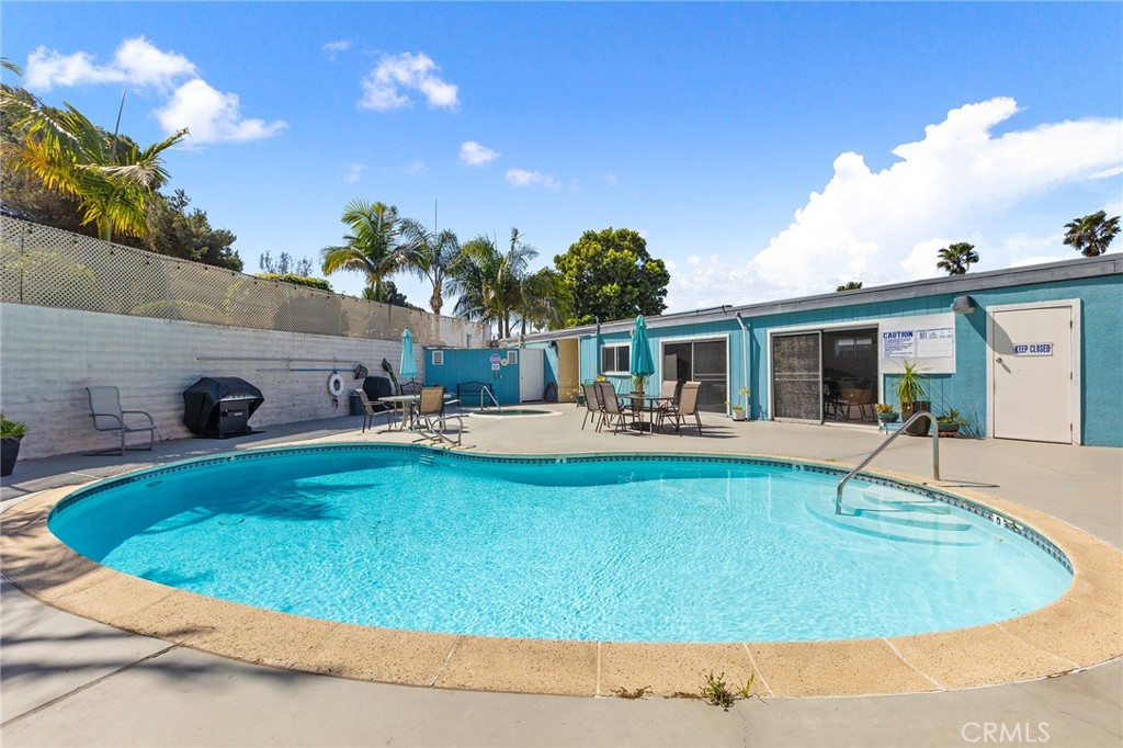 3606 Vista Rey, Unit 31 Oceanside, CA 92057 - Photo 33 of 50 Pool area with BBQ and Spa